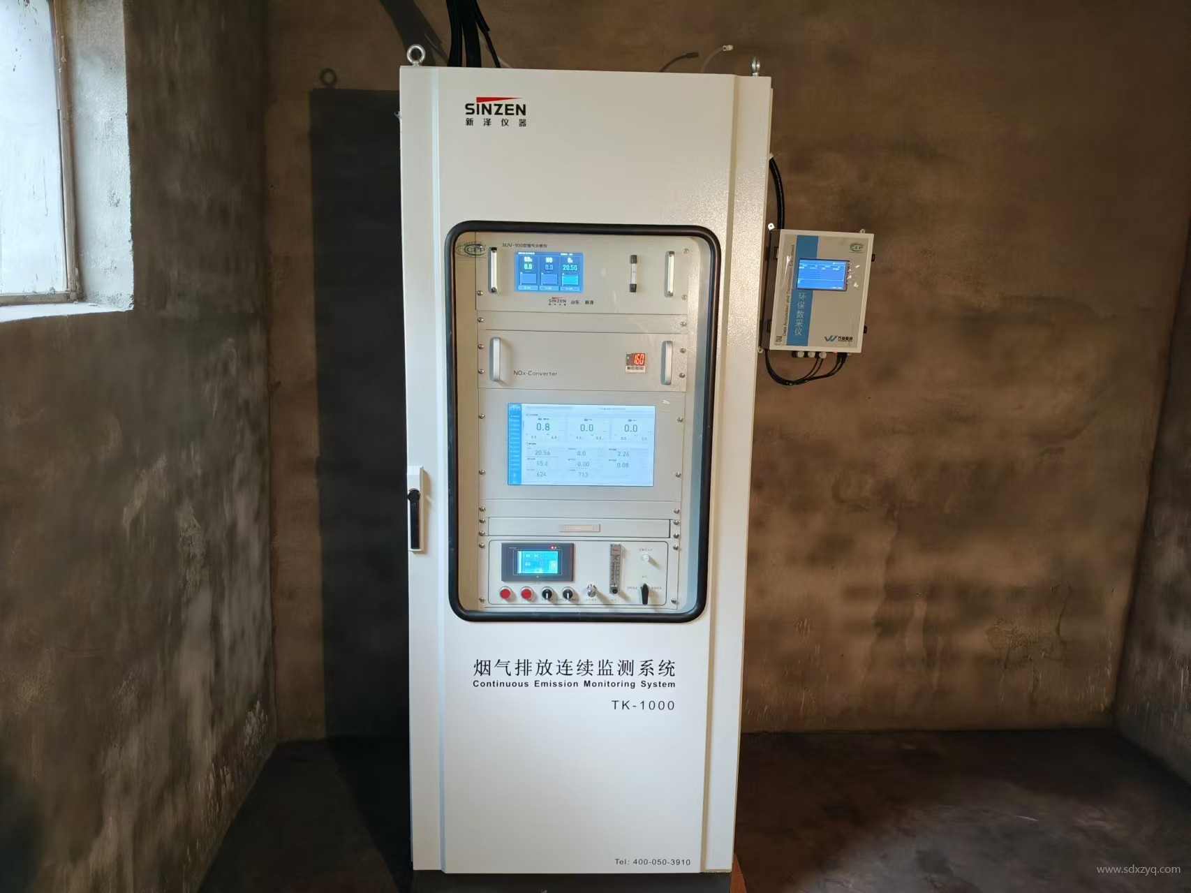 1731044830716094.jpg 煙氣在線監(jiān)測(cè)系統(tǒng).jpg