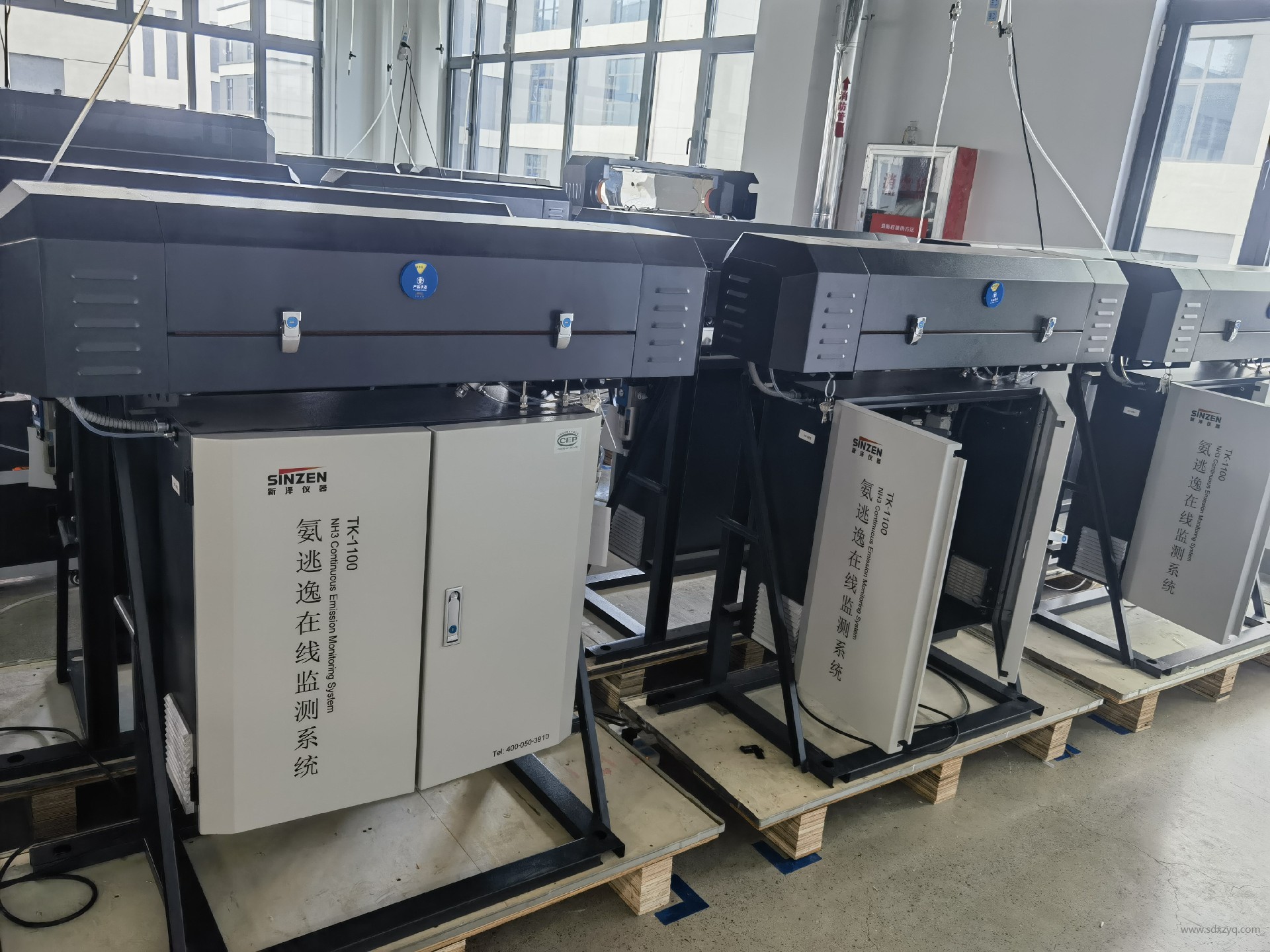 1733389486182645.jpg 氨逃逸在線監(jiān)測系統(tǒng).jpg